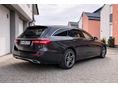 MERCEDES-BENZ E 300 2022/2 - 4