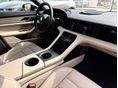 PORSCHE TAYCAN 2023 - 13