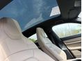 PORSCHE TAYCAN 2023 - 14