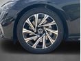 MERCEDES-BENZ E 220 2026 - 10