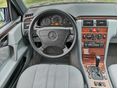MERCEDES-BENZ E 240 1998/1 - 18