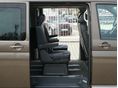 VOLKSWAGEN MULTIVAN 2011/4 - 18