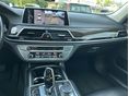 BMW 740 2016/11 - 11