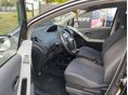 TOYOTA YARIS 2009/7 - 9