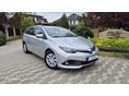 TOYOTA AURIS Touring Sports 1.33 Live Plus Magyarországi+Szervízkönyves+Tolatókamera+Telefontükrözés+Téli-nyári kerék
