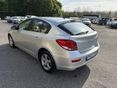 CHEVROLET CRUZE 2011/10 - 5