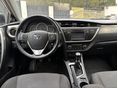 TOYOTA AURIS 2013/10 - 9