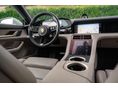 PORSCHE TAYCAN 2021/11 - 5