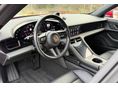 PORSCHE TAYCAN 2022/11 - 5