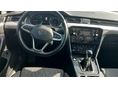 VOLKSWAGEN PASSAT 2023/5 - 9