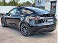 TESLA MODEL Y 2023/8 - 6