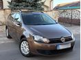 VOLKSWAGEN GOLF 1.6 TDi Trendline FRISSEN SZERVÍZELVE/MEGKÍMLT ÁLLAPOT/VÉGIG VEZETETT SZERVÍZKÖNYV
