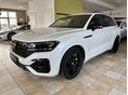 VOLKSWAGEN TOUAREG 3.0 V6 TFSI Plug-In-Hybrid R triptonic PAN. TETŐ // BŐR // VONÓHOROG