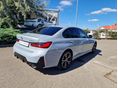 BMW 330 2024/11 - 6