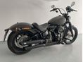 HARLEY-DAVIDSON SOFTAIL Street Bob FXBB