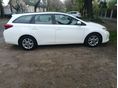 TOYOTA AURIS 2013/12 - 9