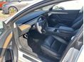 TESLA MODEL 3 2022/1 - 7