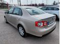 VOLKSWAGEN JETTA 2009/5 - 3