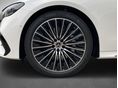 MERCEDES-BENZ E 220 2026 - 10
