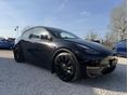 TESLA MODEL Y 2022/9 - 2
