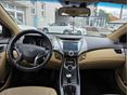 HYUNDAI ELANTRA 2012/10 - 8