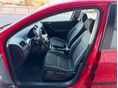 VOLKSWAGEN GOLF V 2004/4 - 10