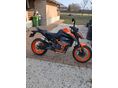 KTM 890 DUKE 