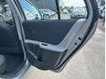 TOYOTA YARIS 2010/11 - 16