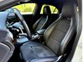 MERCEDES-BENZ A 200 2017/2 - 13