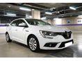 RENAULT MEGANE 2019/11 - 3