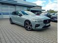VOLVO V60 2.0 [B4] MHEV Ultimate Dark Geartronic Magyarországi. első tulajdonosától! ÁFA-s bruttó vételár!