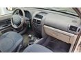 RENAULT CLIO 2002/7 - 9