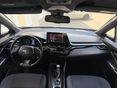 TOYOTA C-HR 2022/6 - 8