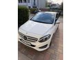 MERCEDES-BENZ B 180 2015/8 - 2