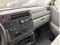 VOLKSWAGEN 2001/10 - 9