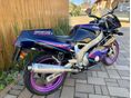 YAMAHA FZR 600 1993/5 - 3