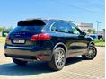 PORSCHE CAYENNE 2010/11 - 3