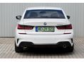 BMW 330 2020/7 - 12