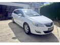 OPEL ASTRA J Sports Tourer 2.0 CDTI Cosmo Navi ülés fűt kormány fűt