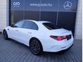 MERCEDES-BENZ E-OSZTÁLY 2026/3 - 4