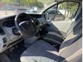 RENAULT TRAFIC 2002/12 - 9