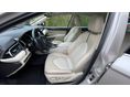 TOYOTA CAMRY 2019/10 - 6