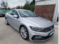 VOLKSWAGEN PASSAT VIII 2.0 TDI SCR Elegance DSG MAGYAR RLINE BŐR LED NAVI 190LE 19ALU ESP SÁVKÖZÉPREKORMÁNYZÁS TÁVTARTÓTEMPOMAT