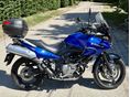 SUZUKI DL 650 Magyarországi motor_Doboz_Középsztender