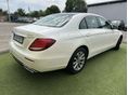 MERCEDES-BENZ E 220 2017/6 - 4