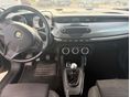 ALFA ROMEO GIULIETTA 2011/3 - 5