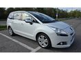PEUGEOT 5008 2.0 HDi Premium (Automata)