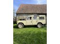 LAND ROVER SERIES 109
