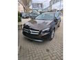 MERCEDES-BENZ GLA 220 