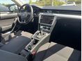 VOLKSWAGEN PASSAT 2019/6 - 9